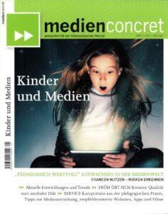 Titelseite der Zeitschrift MedienConcret, auf dem ein Kind zu sehen ist, das ganz gespannt, mit dem Mund offen stehend, vor einem Bildschirm sitzt.